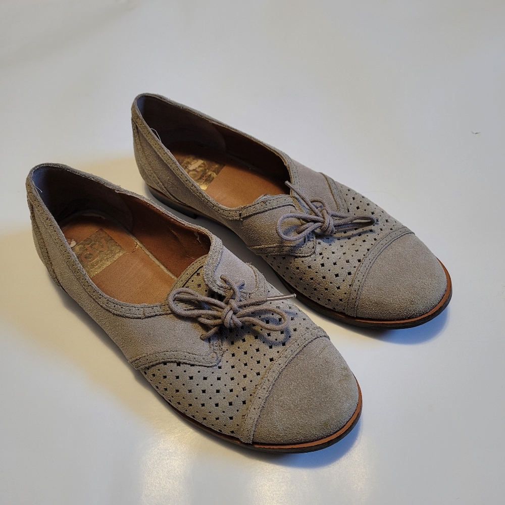 Taupe suede leather shoes